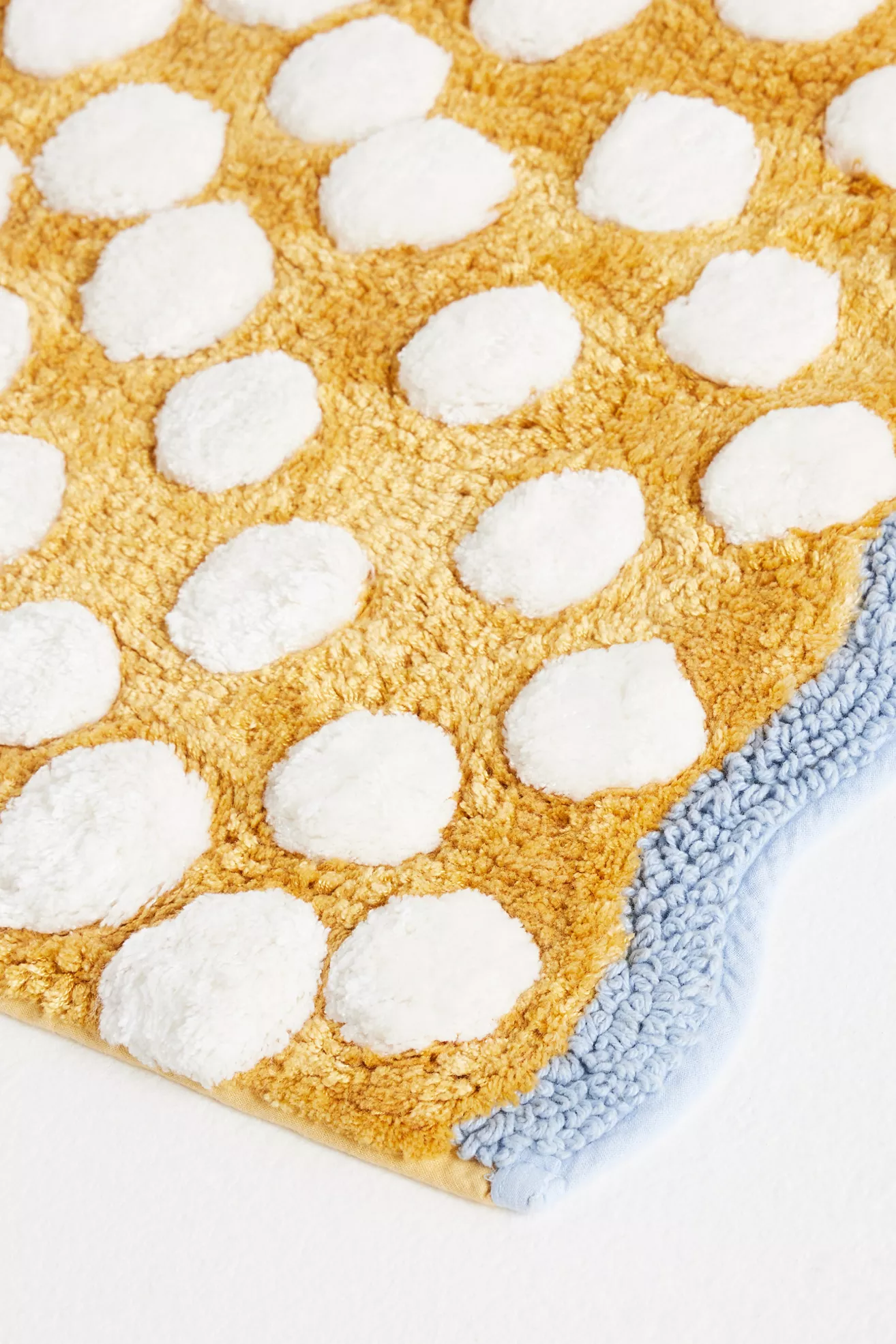Maeve Polka Dot Tufted Bath Mat - thumbnail 2