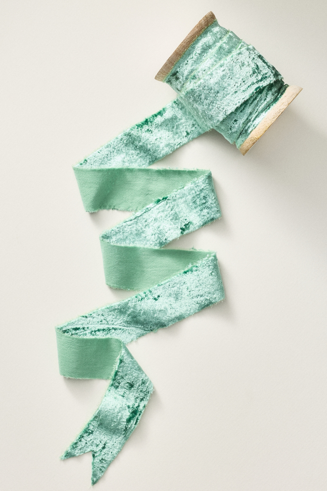 1.5" Velvet Gift Ribbon
