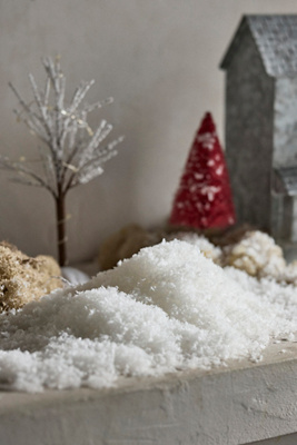 Terrain Biodegradable Faux Snow, 2l In Multi