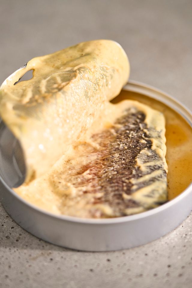 Trout Filets in Curry Sauce Tinned Fish #1