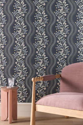 Ayara Cottagecore Wavy Floral Stripe Wallpaper