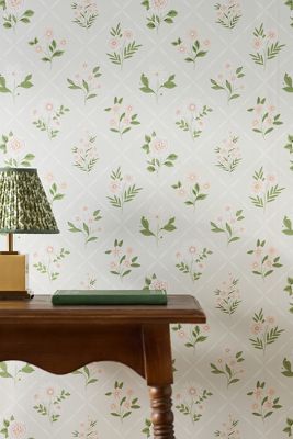 Bouquets Floral Wallpaper