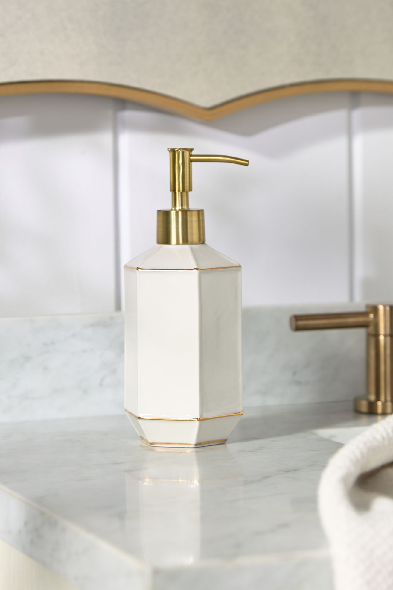 St. Honore Porcelain Soap Dispenser - Cream, One Size