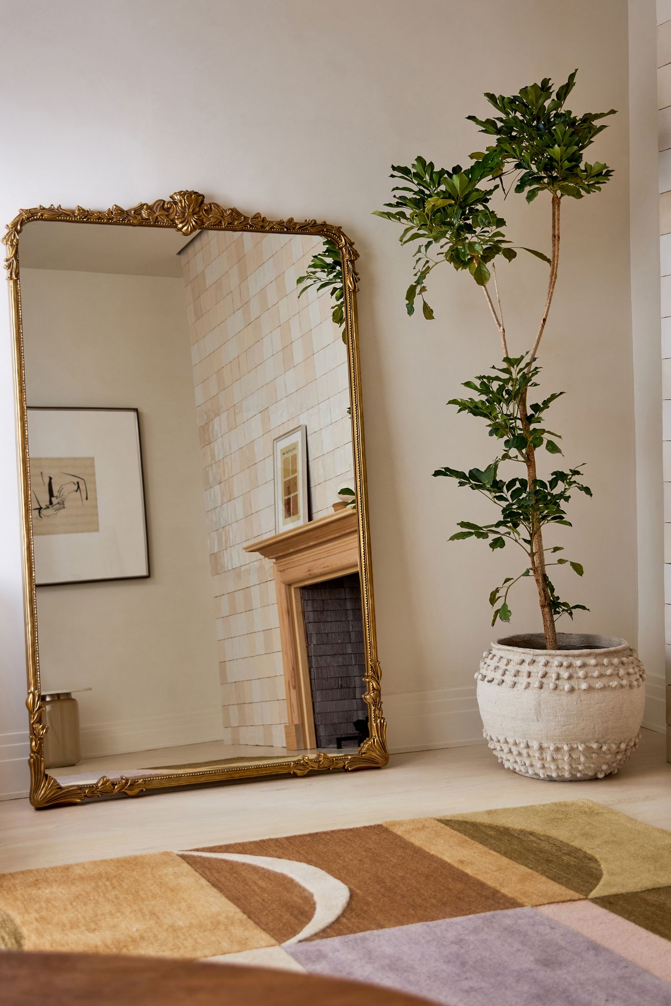 The Vintage Mila Floor Mirror - Gold, One Size