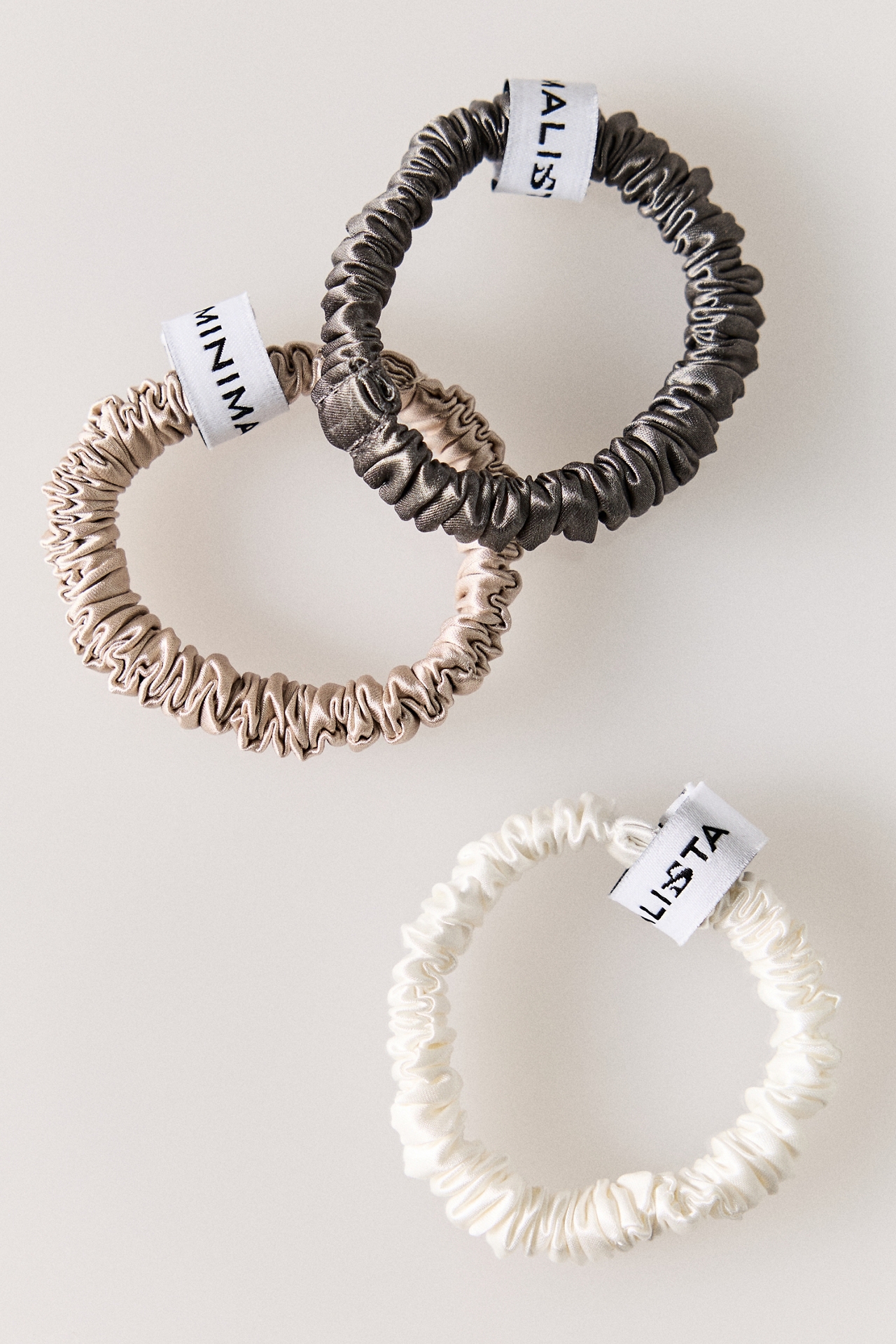 Minimalista The HYA Skinny Scrunchie Set