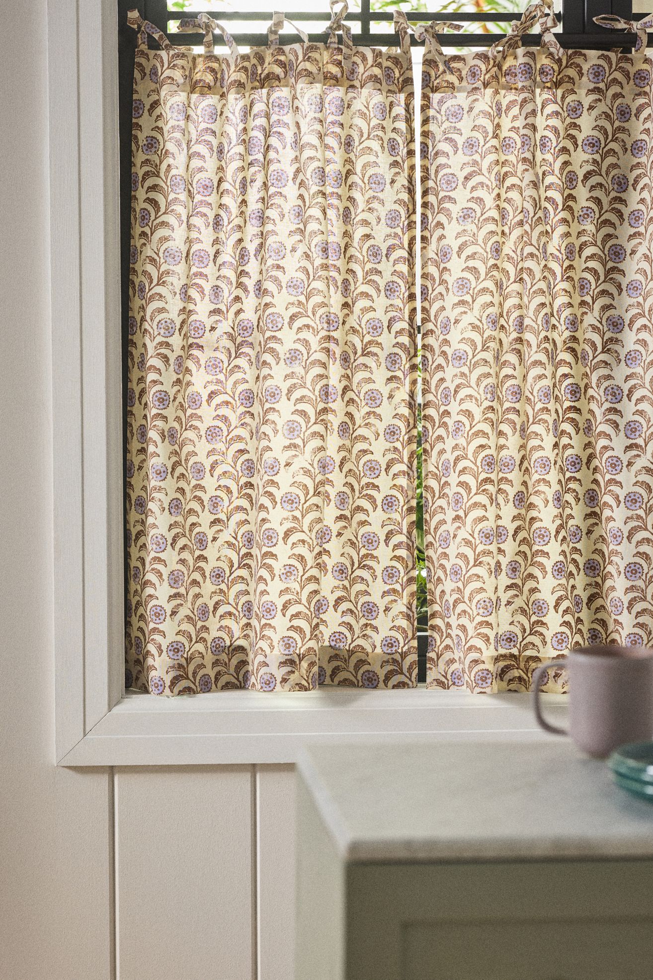 Leora Printed Cotton Tie-Top Floral Café Curtains, Set of 2 - Leora Ivory, Standard, 25" x 36"
