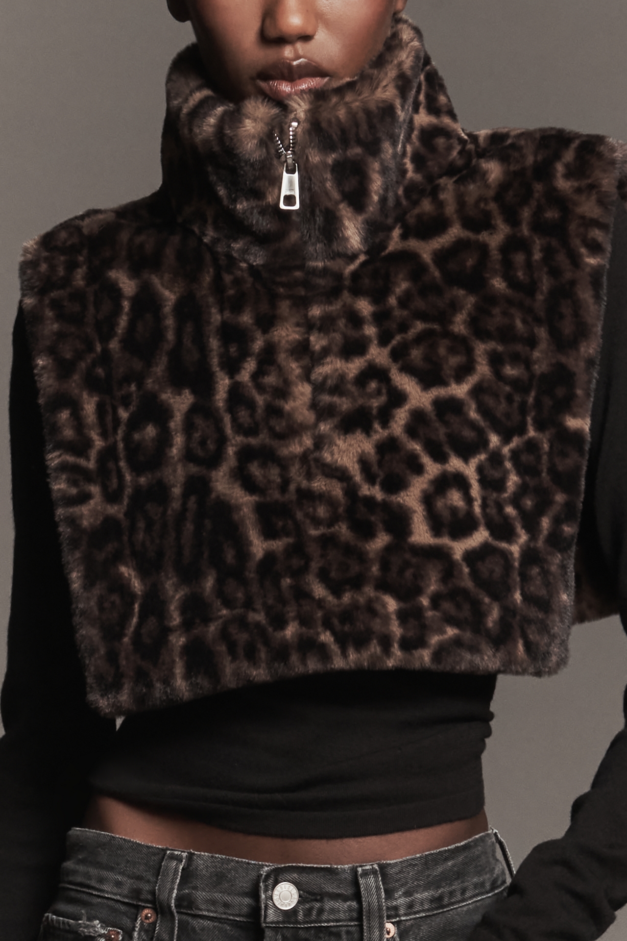 APPARIS Faux-Fur Leopard Dickey