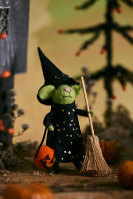 Terrain Green Witch Mouse Felt Critter
