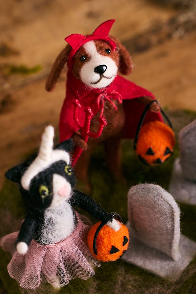 Halloween Graveyard Felt Critter Scene #1