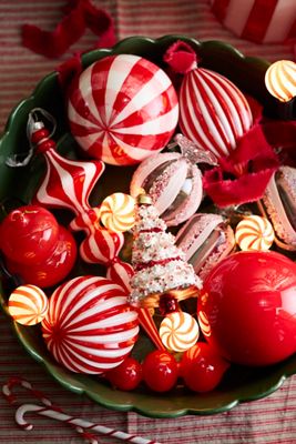 Peppermint Finial Glass Ornament