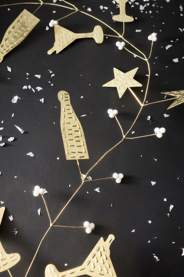 New Year's Eve Champagne & Stars Metal Garland #1