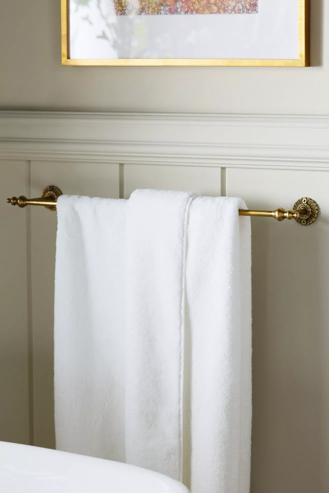 Ida Heritage Brass Scalloped Feather Peacock Towel Bar