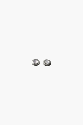 Muns Aura Mother-of-pearl Stud Earrings In Silver