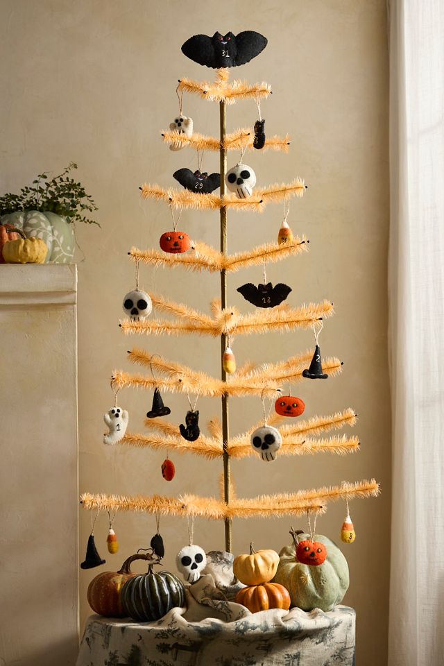 Halloween Feather Tree #4