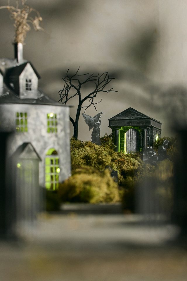 Concordville Spooky Village Mausoleum #1