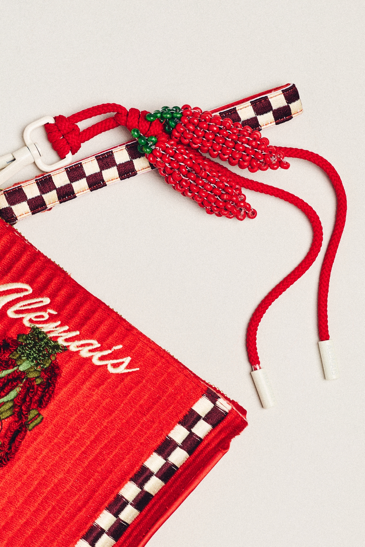 ALÉMAIS Contessa Beaded Change Pouch