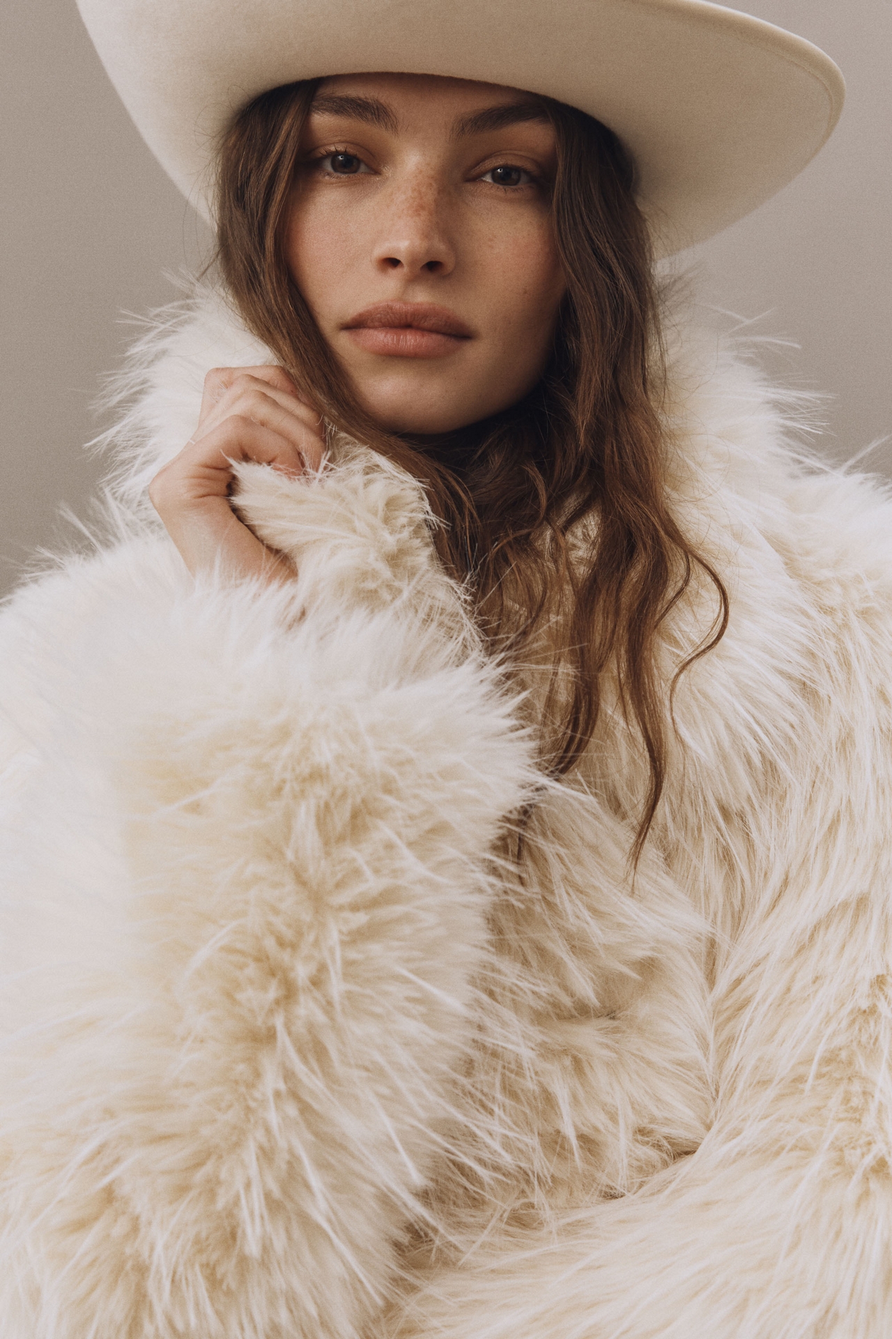 Apparis Pamela Faux Fur Coat