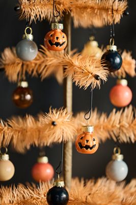 Mini Pumpkin Ornaments, Set of 25