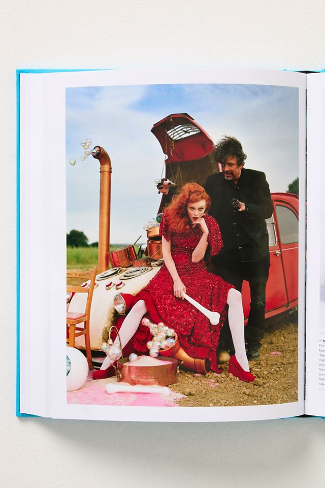 Vogue: The Gown Coffee Table Book #1