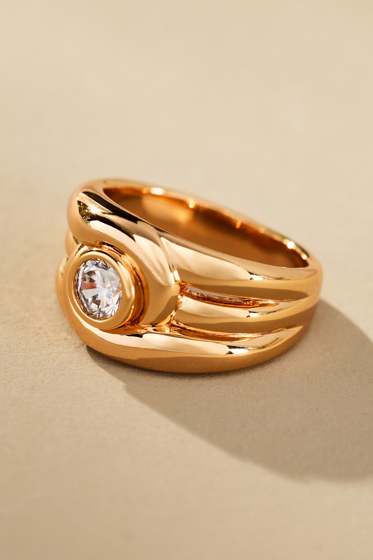 Luv Aj Wave Bezel Ring