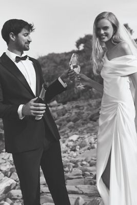 ET OCHS Camilla Off-Shoulder Gown