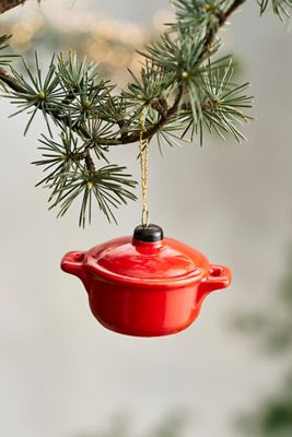 Dutch Oven Stoneware Ornament