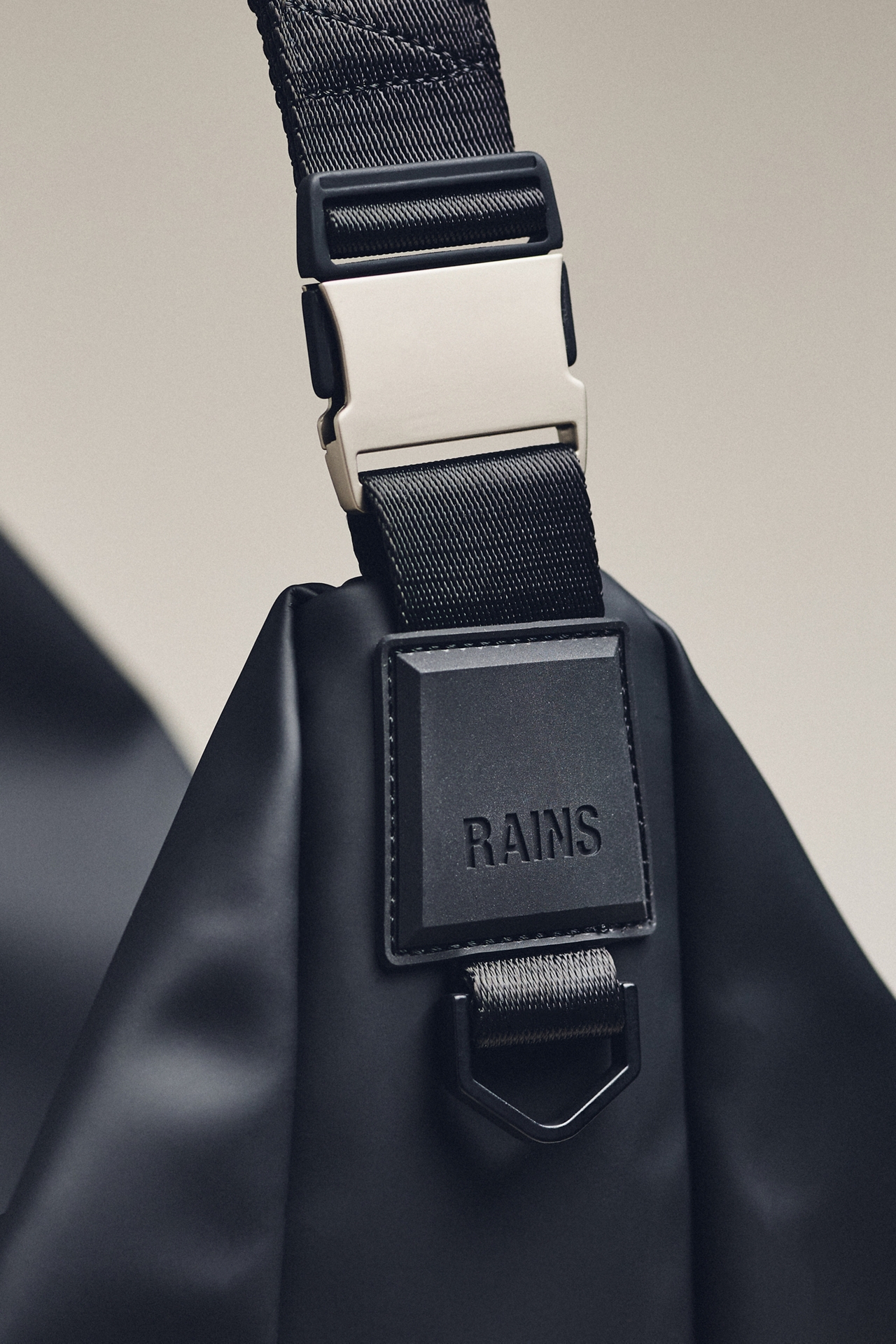 Rains Valera Large Shoulder Bag