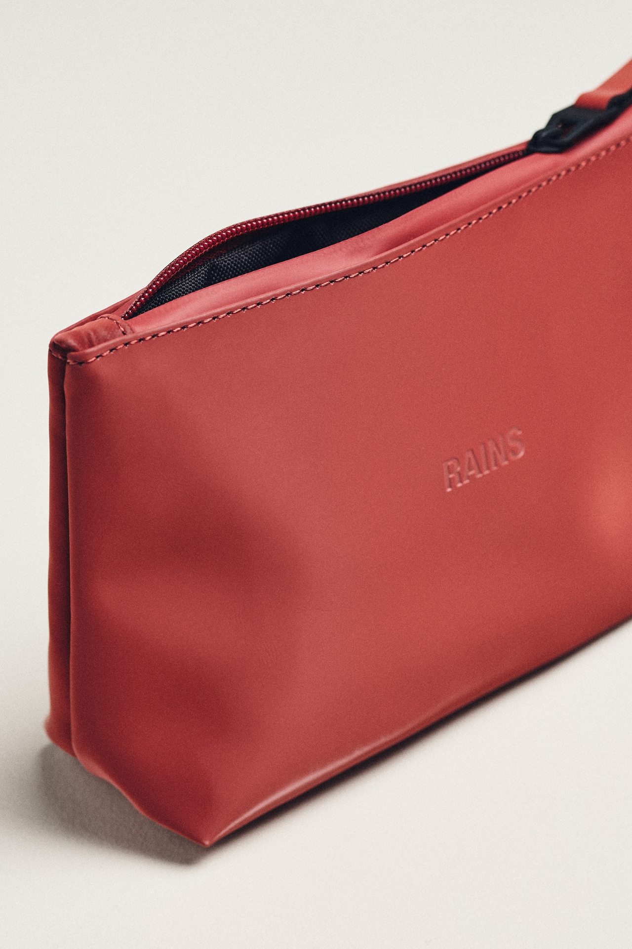 Rains Cosmetic Travel Bag