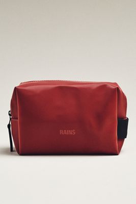 Ruffle Quilted Cosmetic Bag