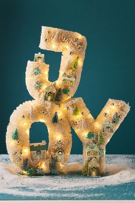 Festive Sisal Light-Up Diorama 