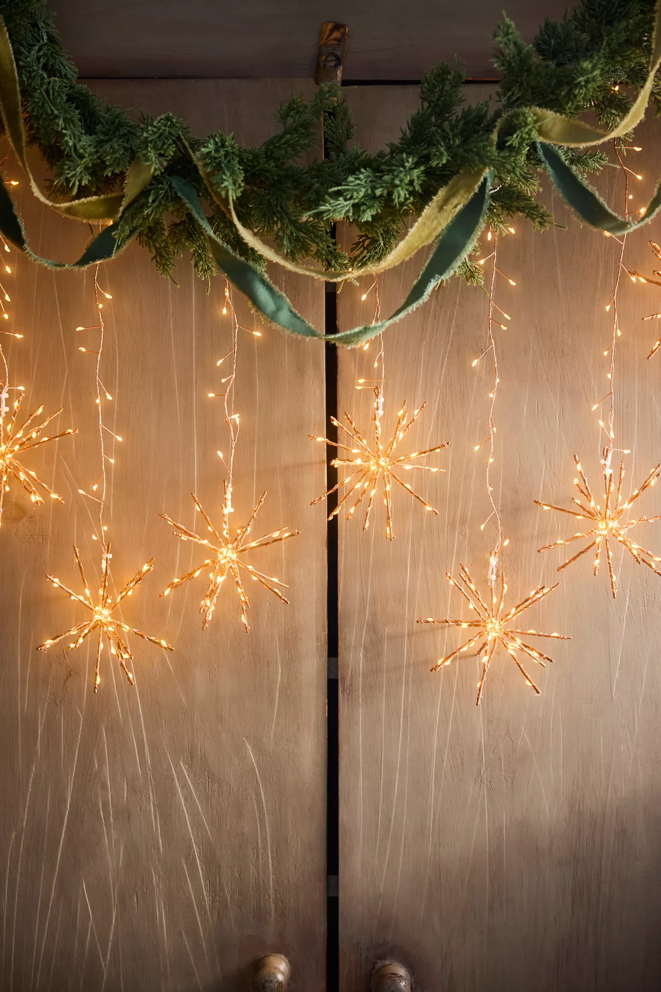 Terrain Stargazer Supernova Twinkling Light Garland