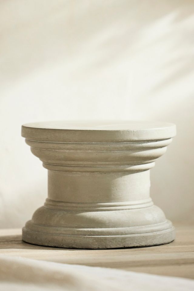 Cement Pedestal Plant Stand, Round #1