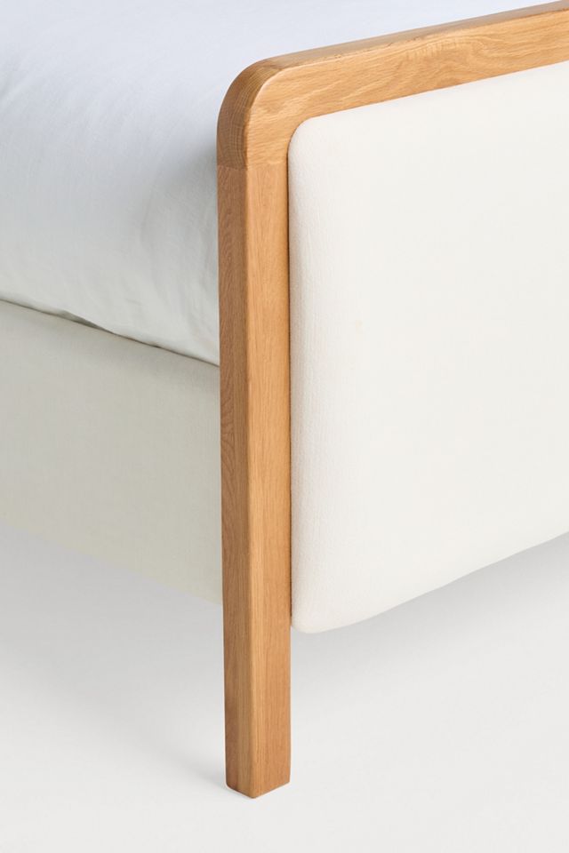 Pim Velvet Bed #5