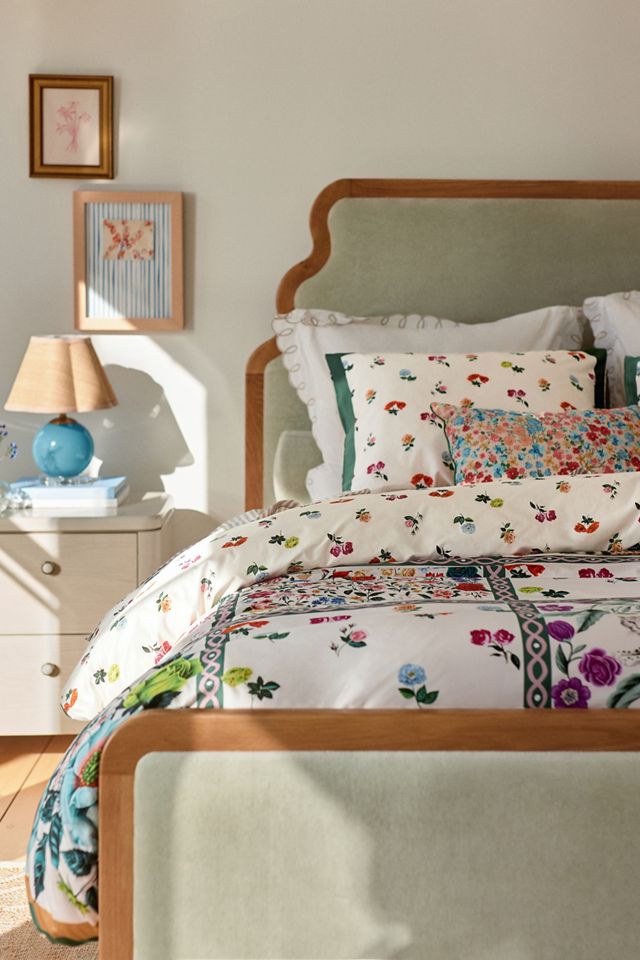 Pim Velvet Bed #2
