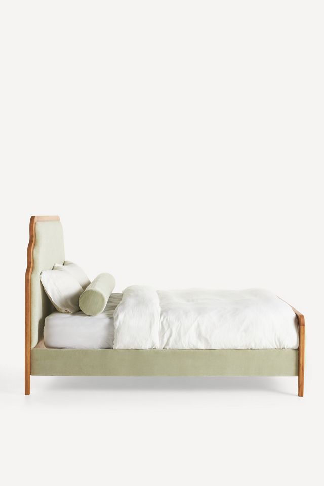 Pim Velvet Bed #4