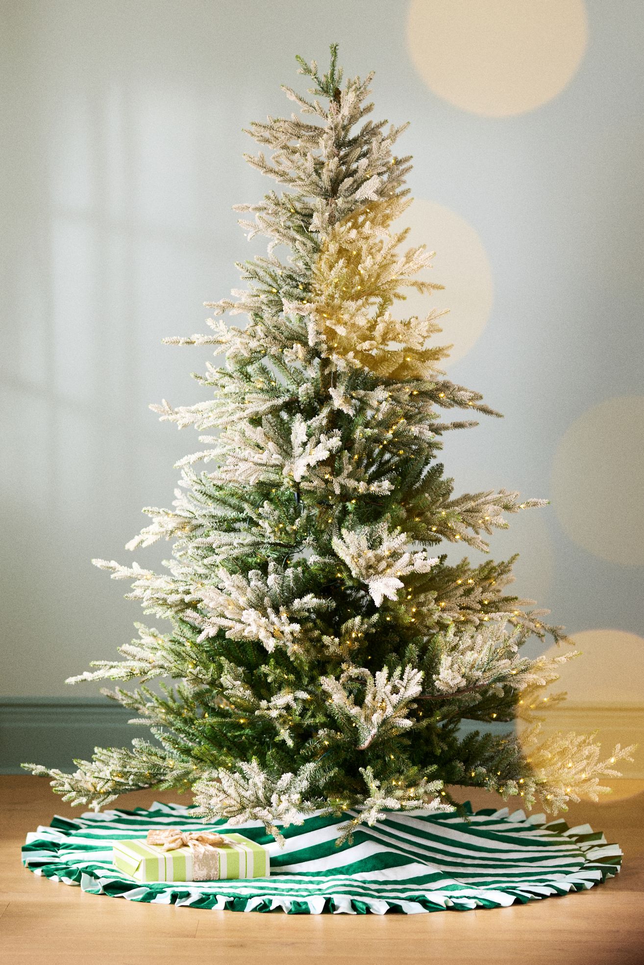 Ruffled Stripe Tree Skirt - Green, Standard, One Size
