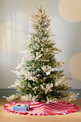 Knit Tabletop Tree