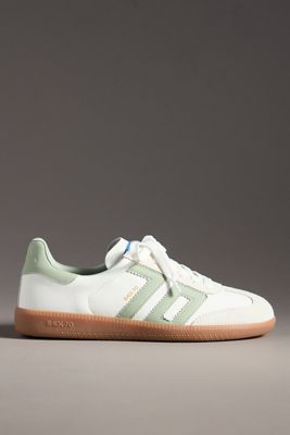 Back 70 Cloud 2505 Sneakers
