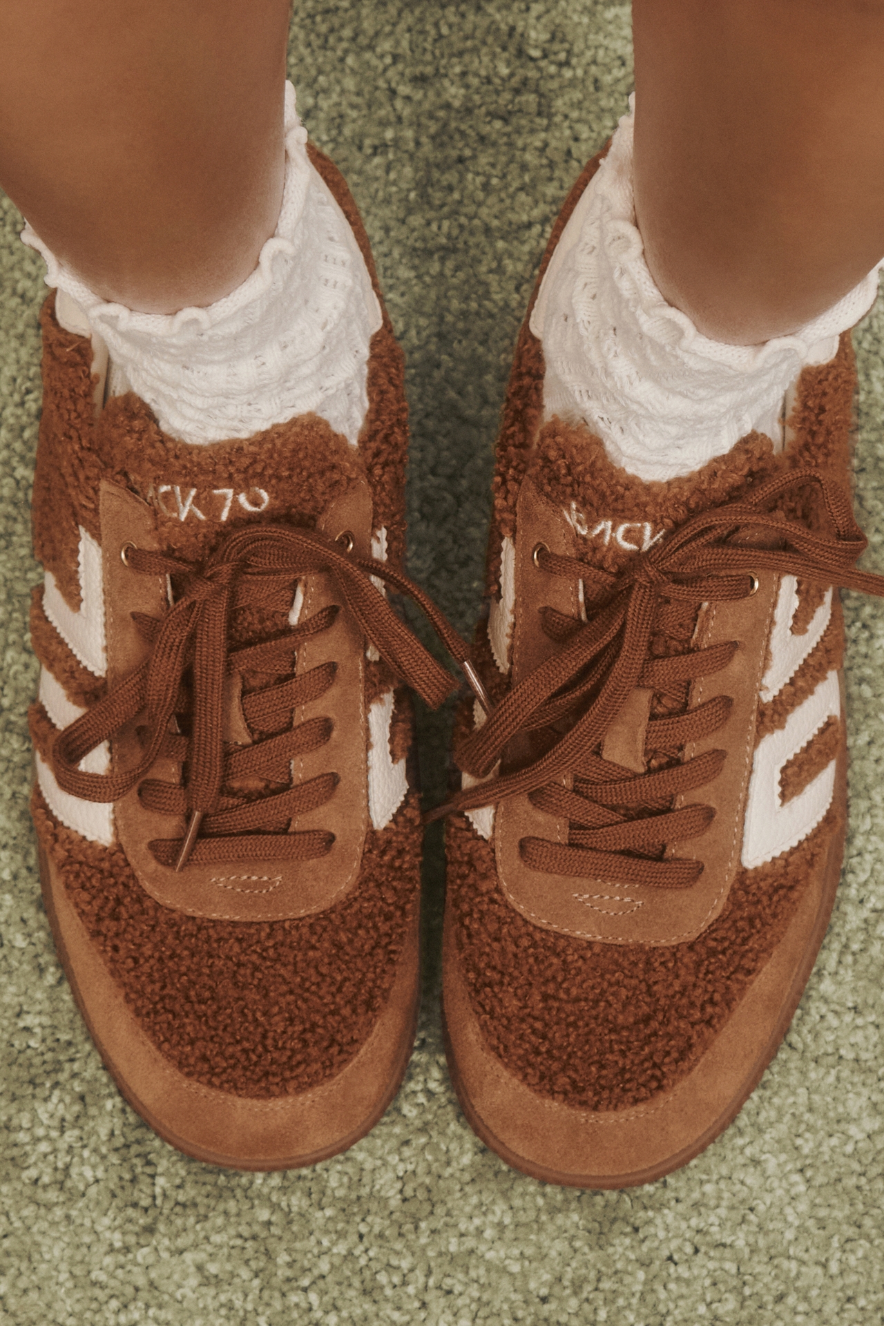 Back 70 Teddy Sneakers