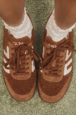 Back 70 Teddy Sneakers