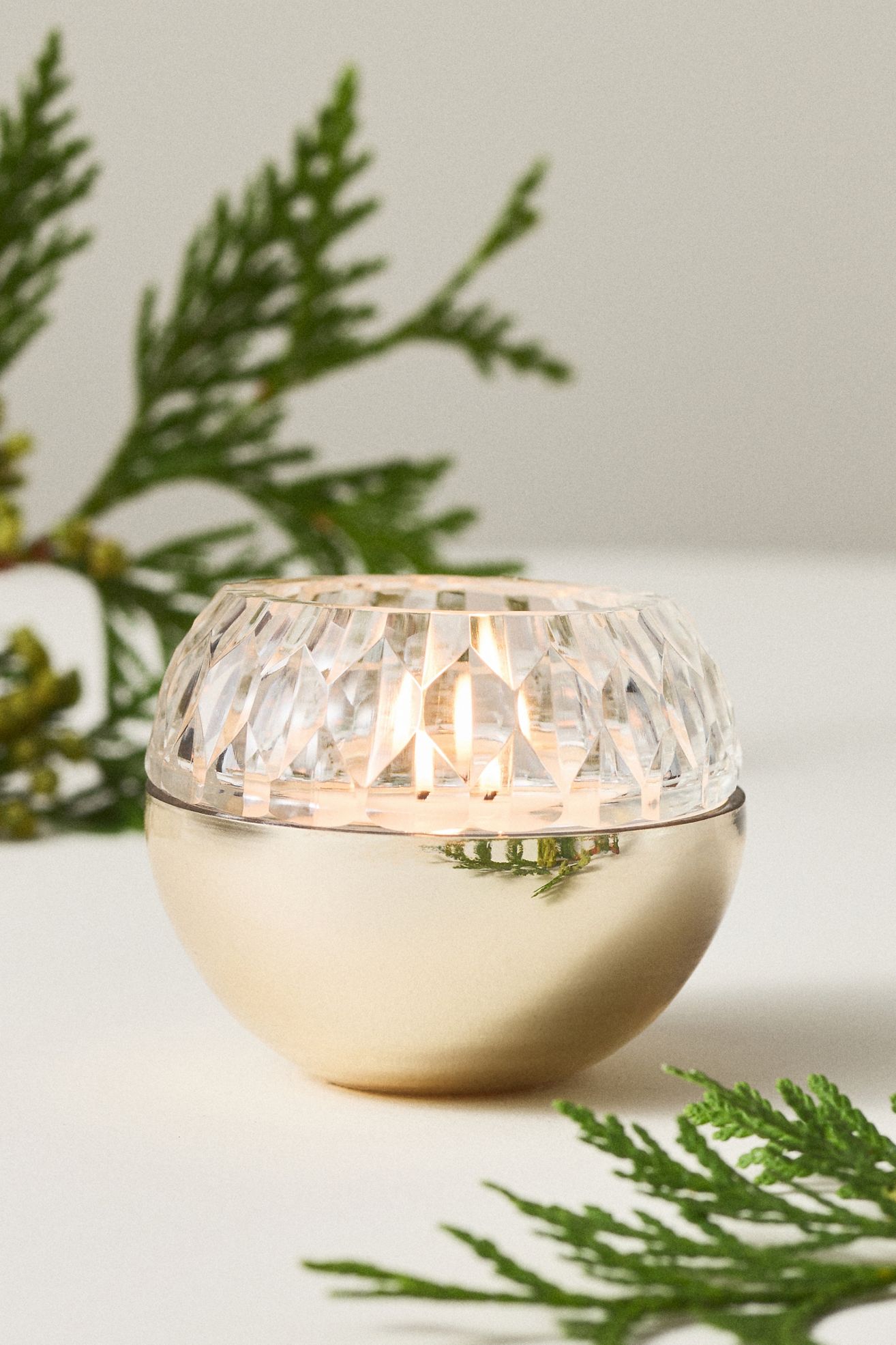 Glass Ornament Woody Crisp Cedar Glass Candle - Crisp Cedar, Standard, XS