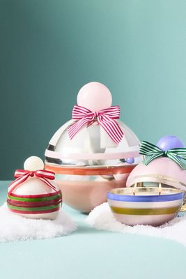 Modern Ornament Woody Juniper & Cedar Glass Candle