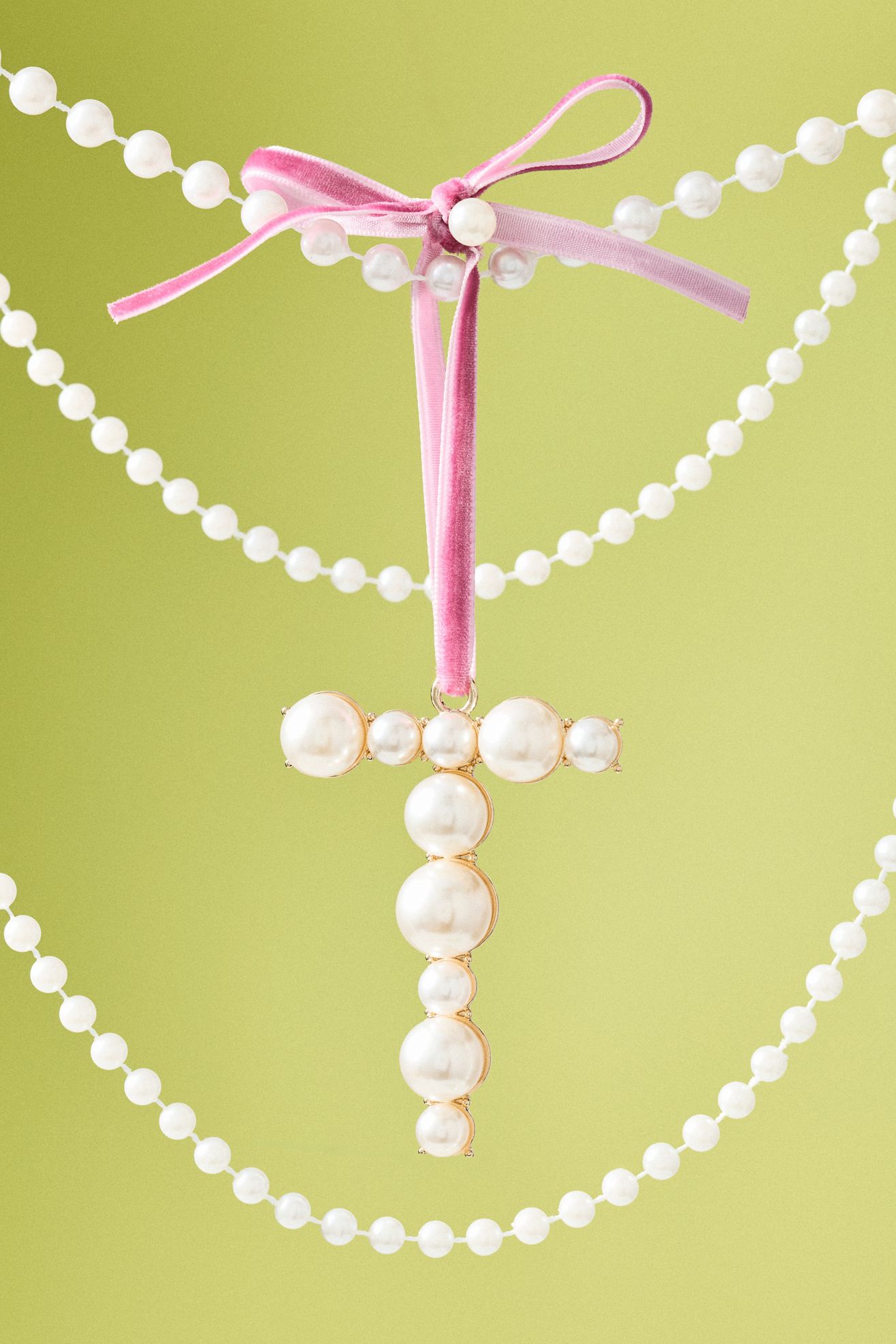 Pearl Monogram Ornament - T, Standard, One Size