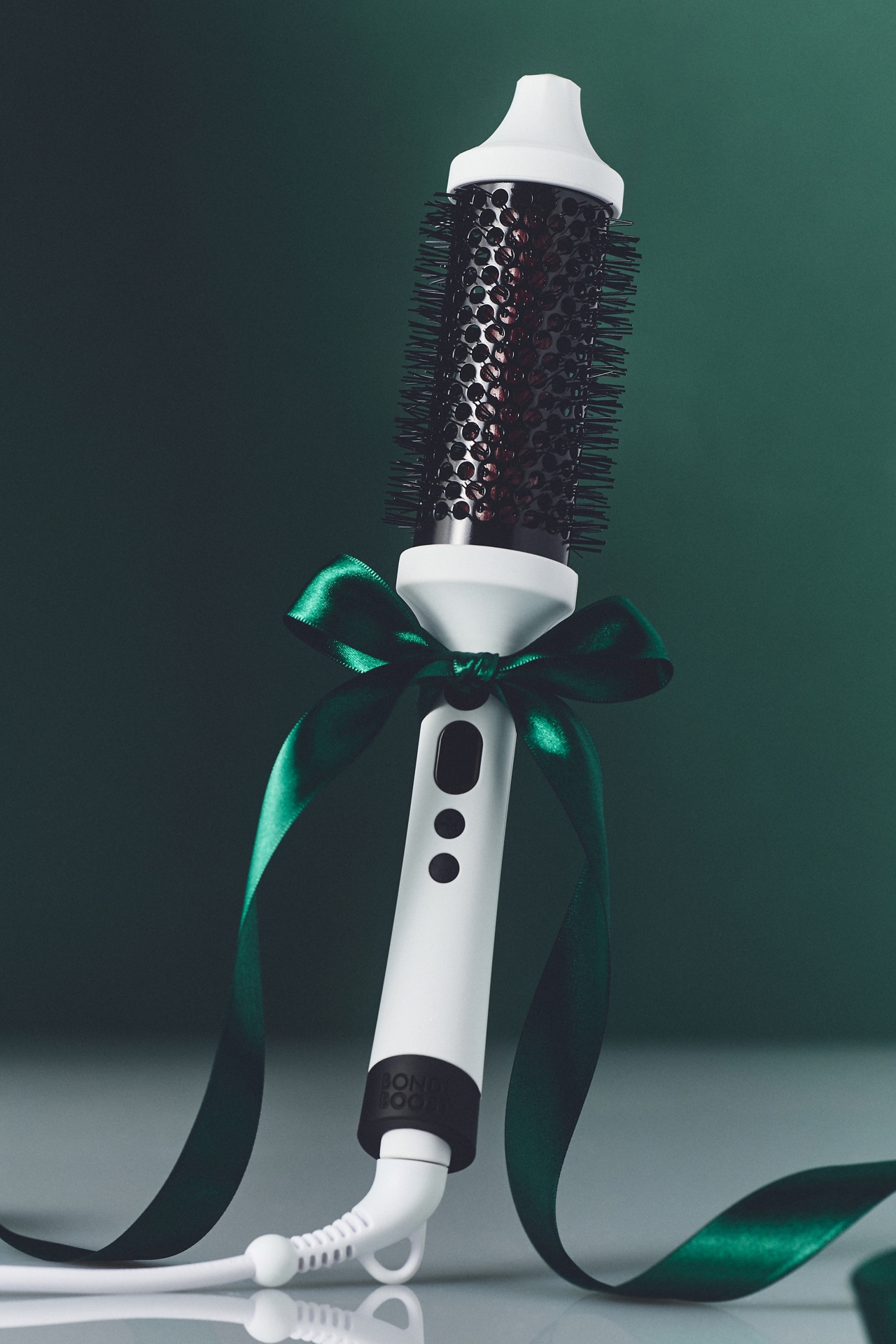 BondiBoost Infrared Thermal Bounce Heated Round Brush