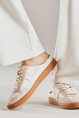 Dolce Vita Notice Slide Sneakers