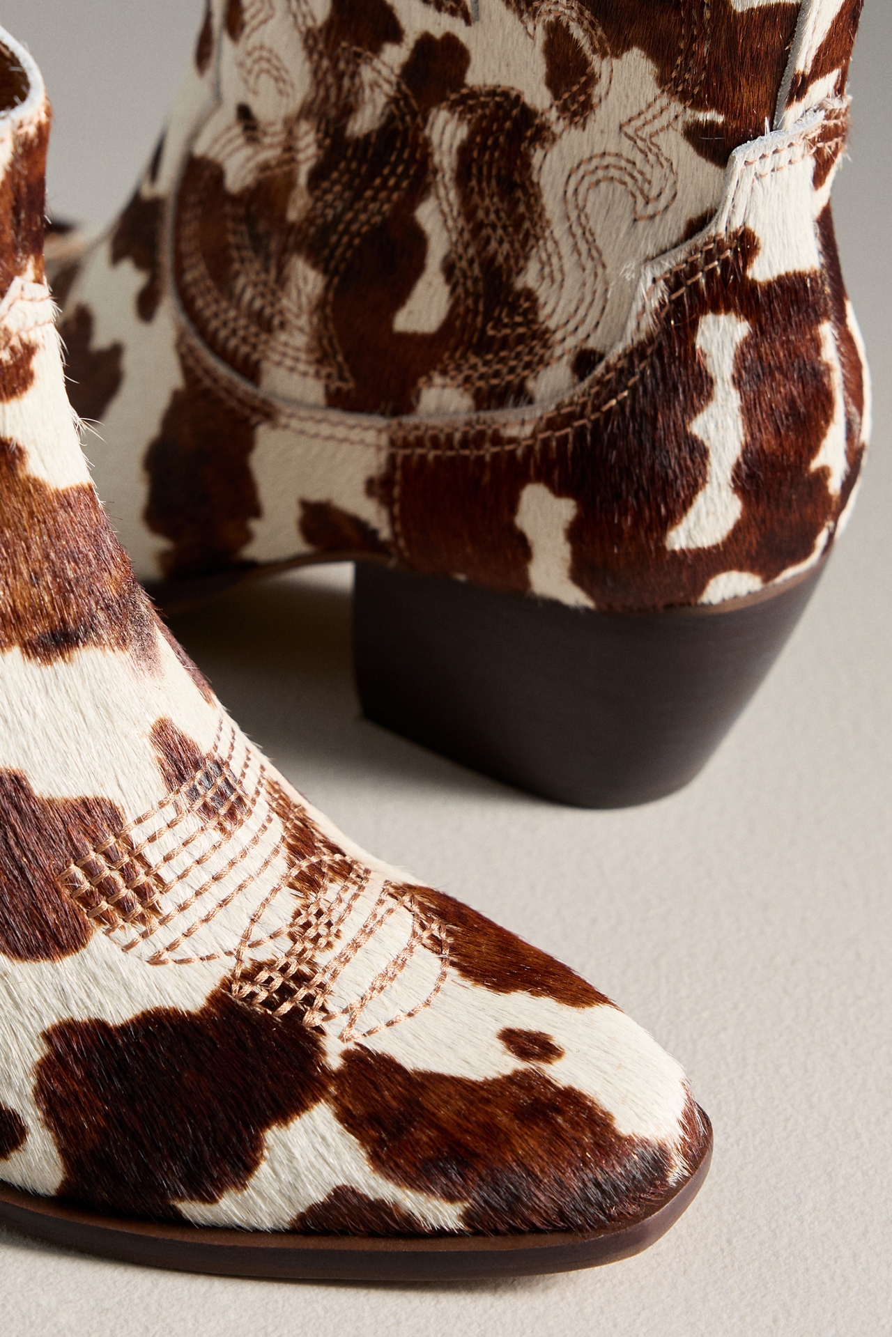 Dolce Vita Shania Ankle Boots