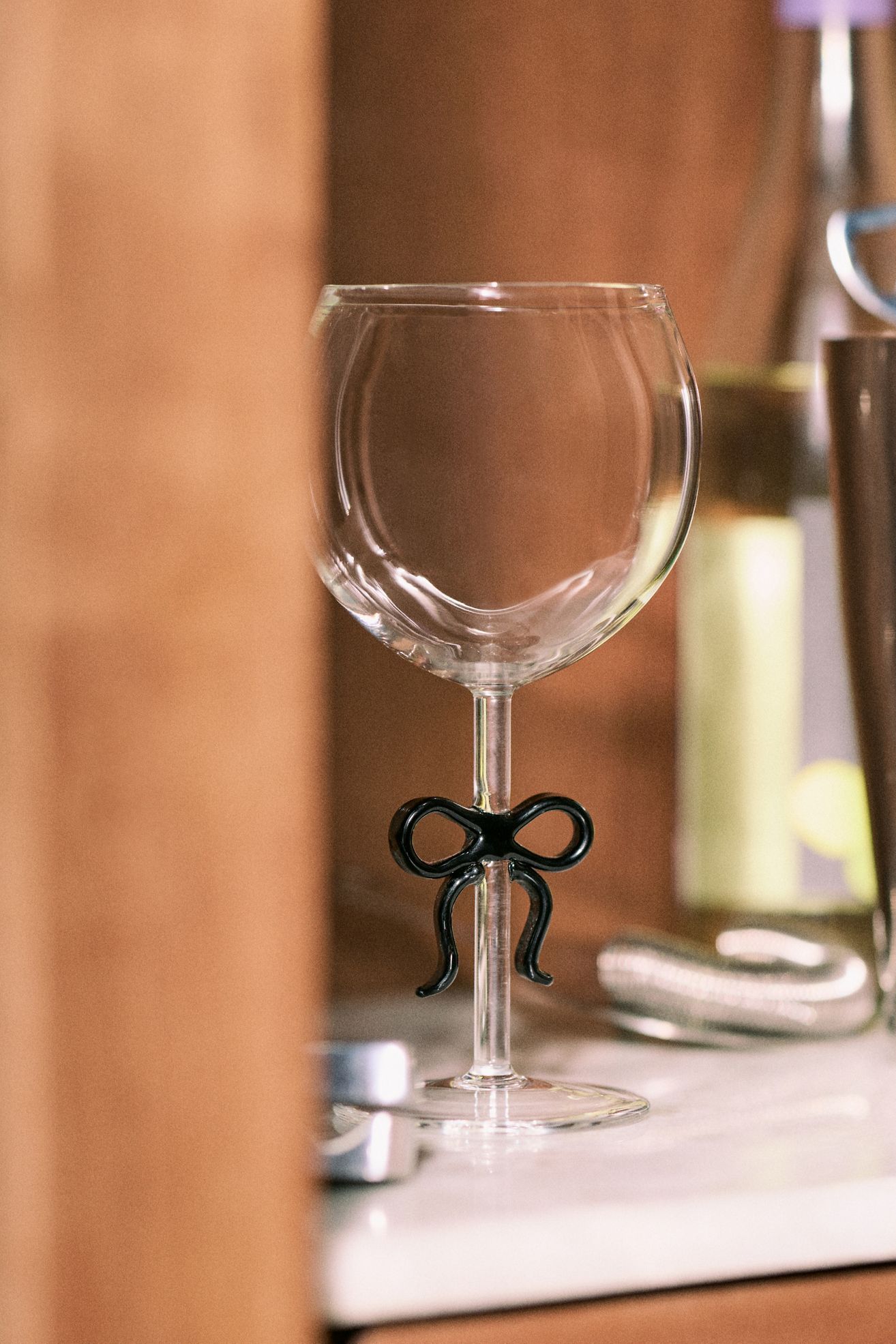 Benedita Wine Glass - Black, Standard, One Size