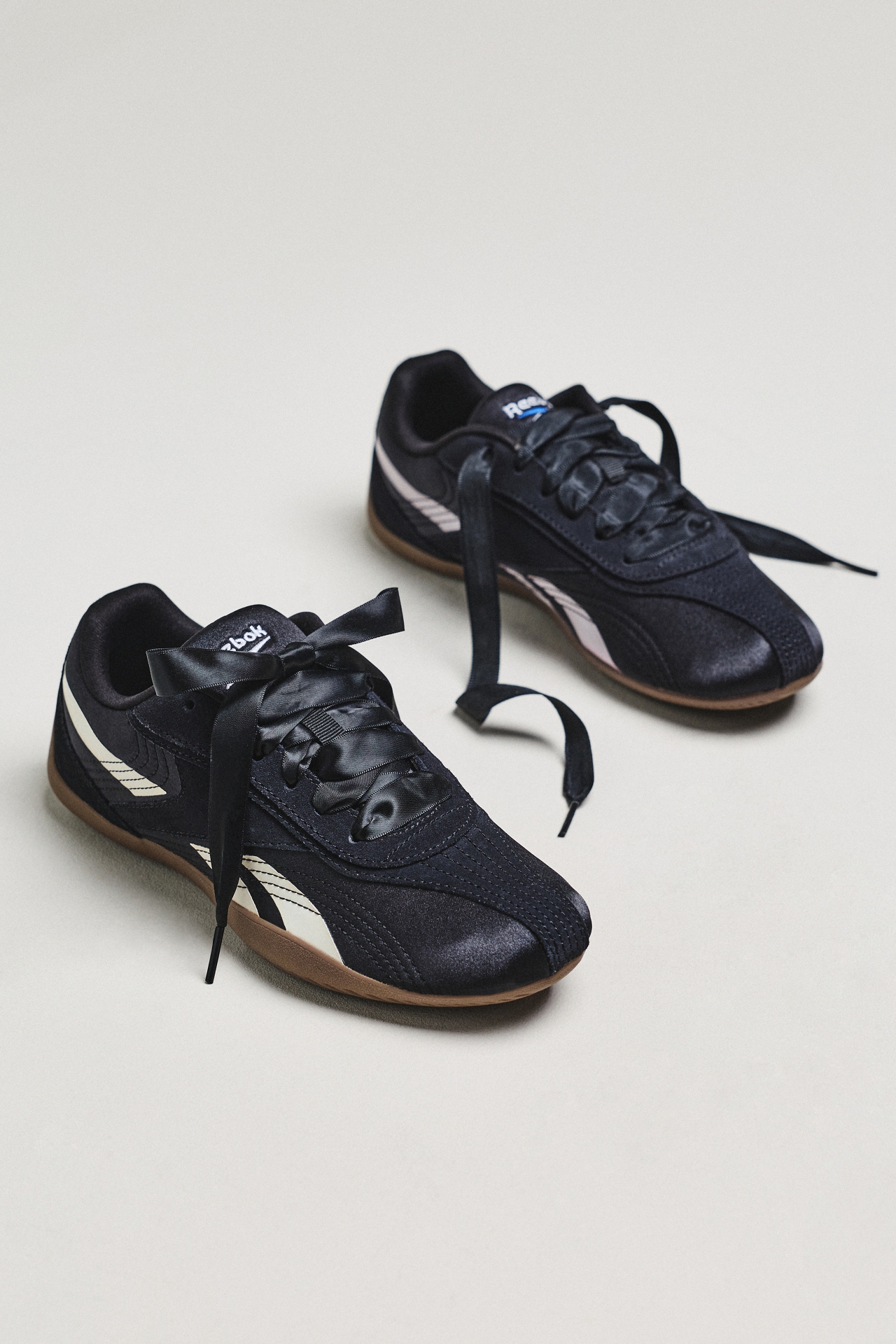 Reebok Satin Ultra Low Sneakers