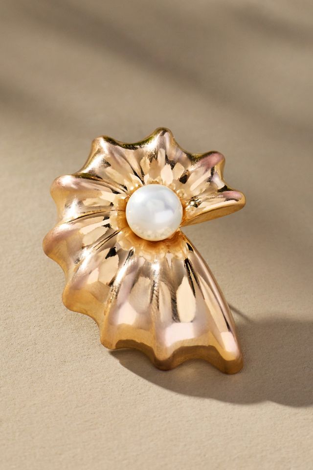 @heynasreen Pearl Shell Post Earrings #2