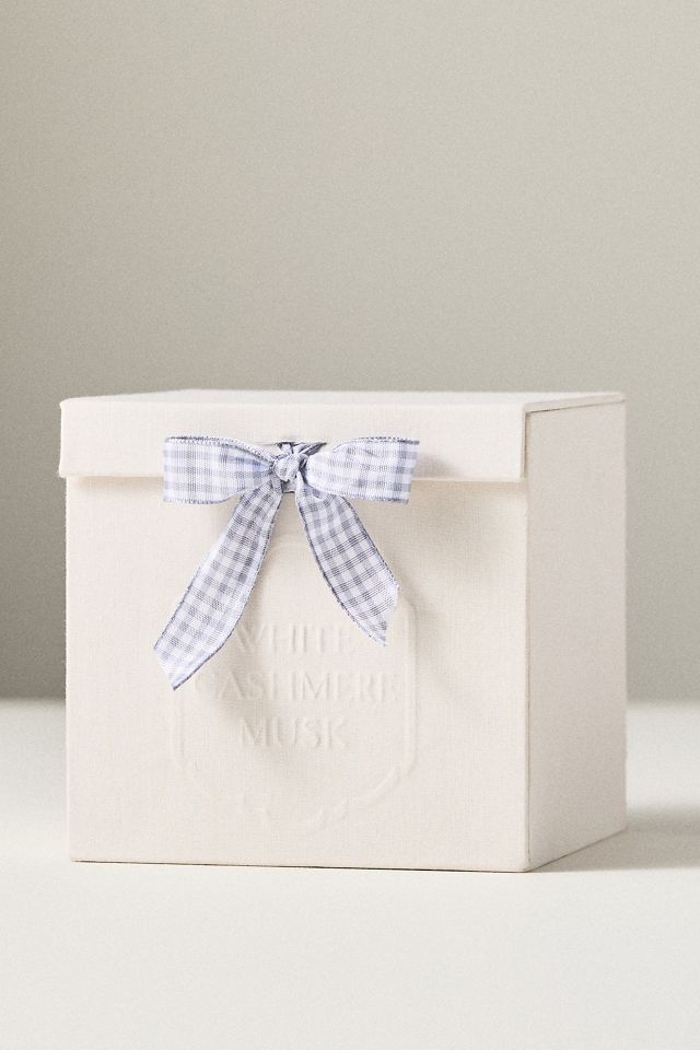 Gingham Bow Fresh White Cashmere & Musk Ceramic Boxed Candle #2